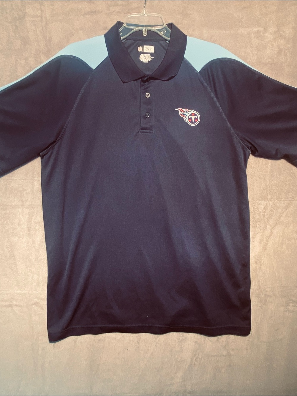 Tennessee Titans NFL XL Men’s Navy Polo with Light Blue Accents